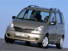 YARIS VERSO