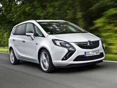 ZAFIRA 2010-